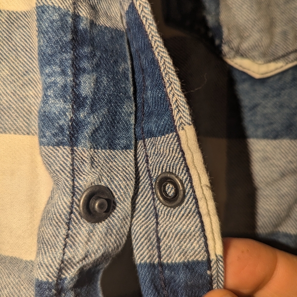 Blu kids plaid Blu and white button down shirt size 9 to 10 years - Picture 6 of 9
